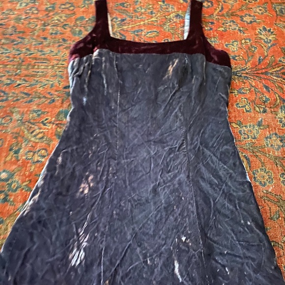 Vintage 90’s girl crushed velvet mini dress - Picture 10 of 16